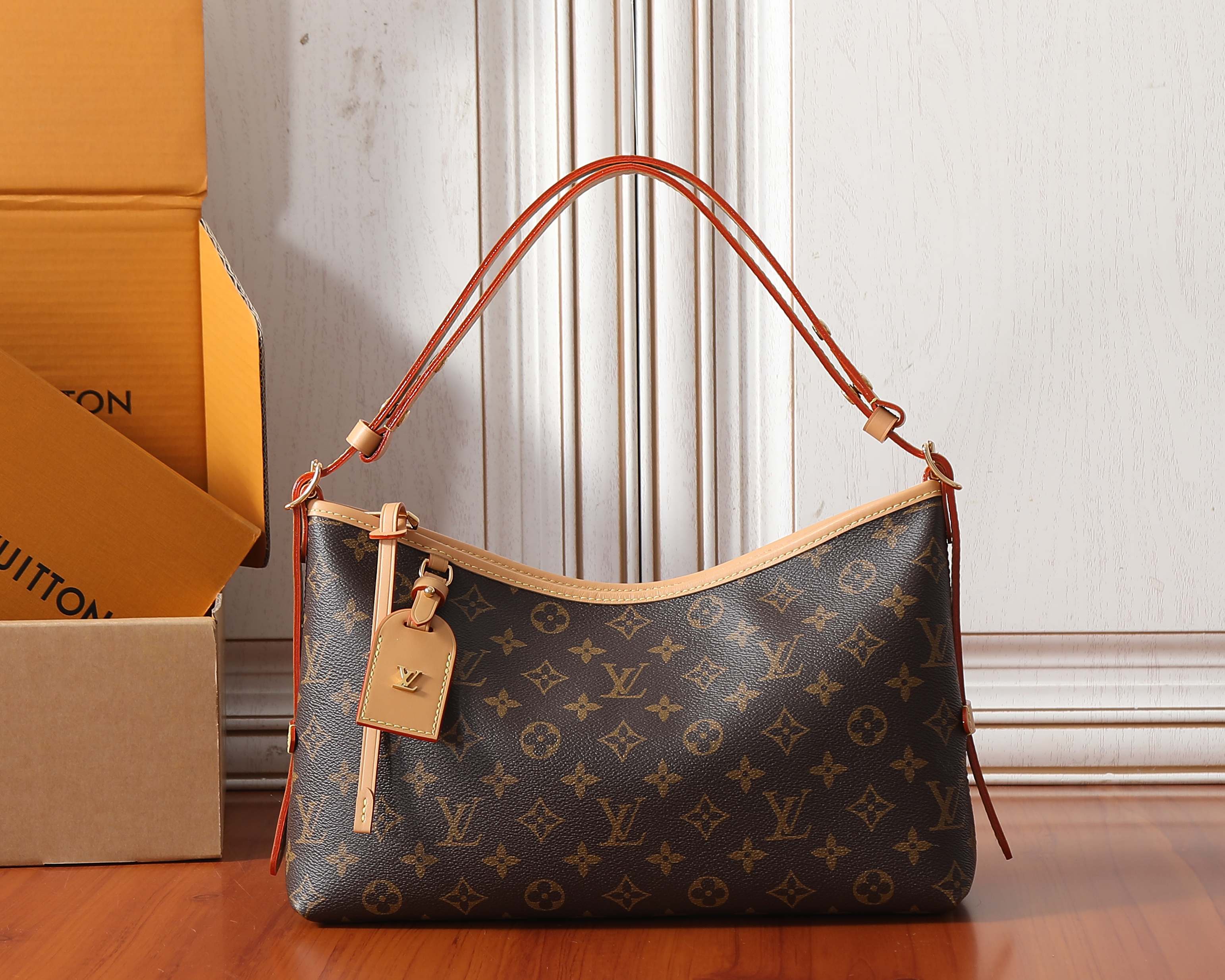 Louis Vuitton Carryall East West